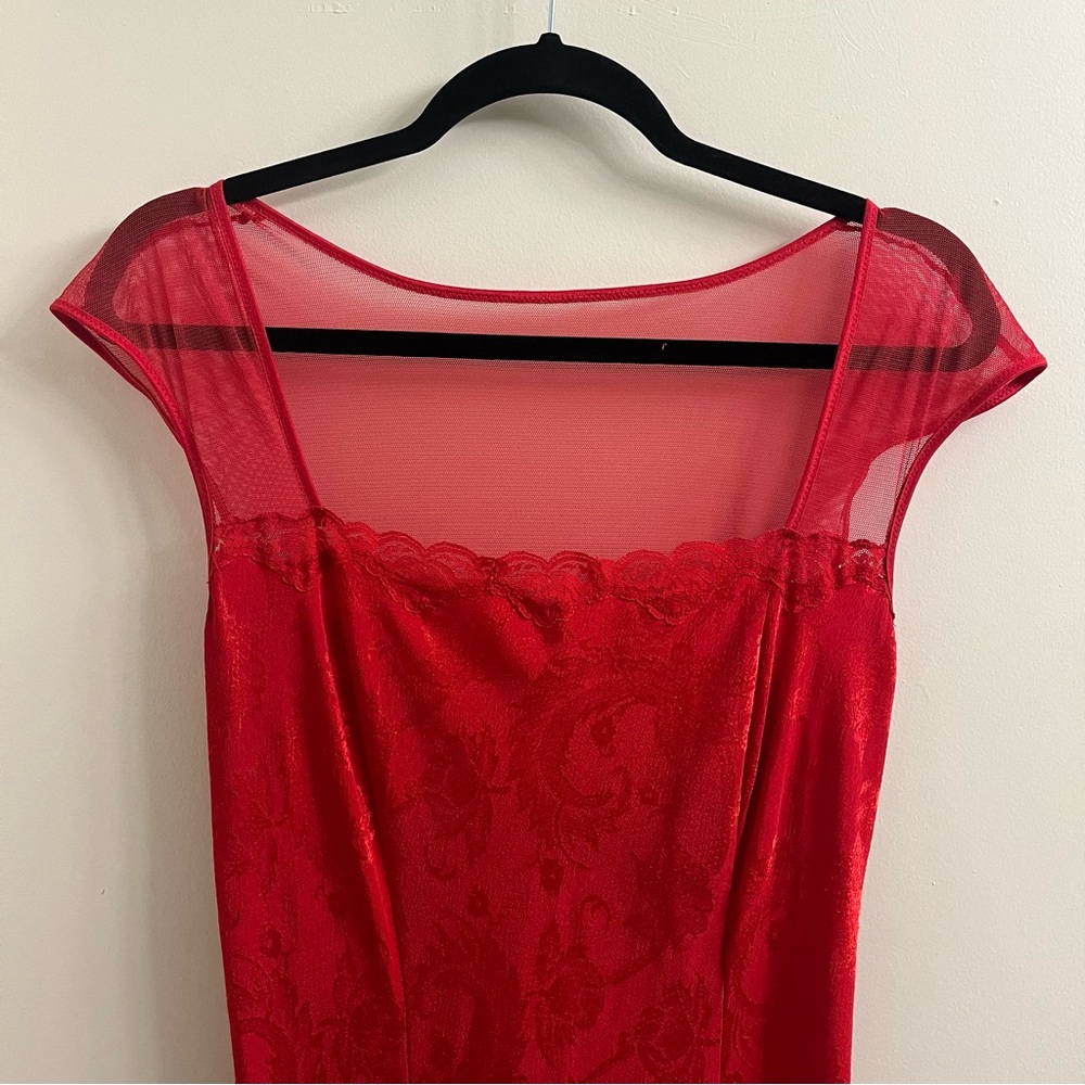Victoria’s Secret Vintage Gold Label Red Satin Mesh Dress Size Medium - Picture 3 of 9